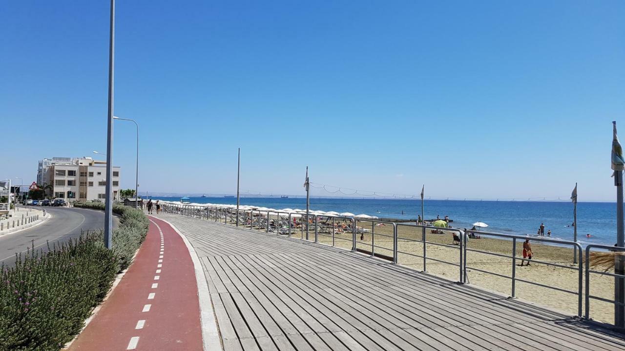 Апартаменти Zorbas Sea View No 4 Ларнака